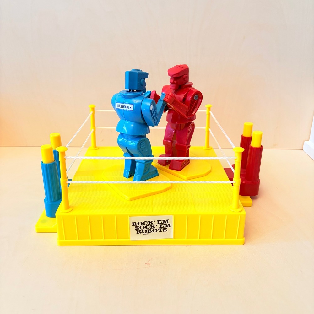 Mattel Rock 'Em Sock 'Em Robots Game Classic Boxing Ring Retro Fighting‎ Toy